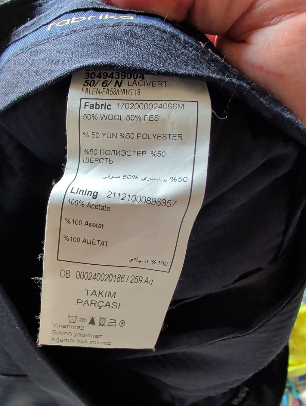 Completi: Navy Blue Patterned Suit Jacket and Trousers Size 50 – Usato da Zürich venduto da jor_68rp 9