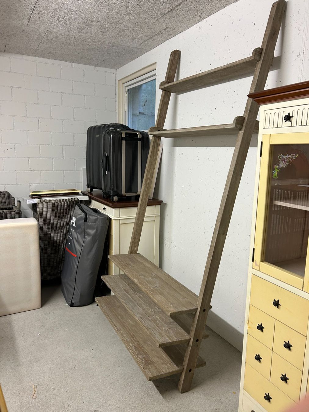 Maisons du monde Scaffali: Holzregal im rustikalen Stil. – Usato da Forch venduto da gro_ln65 1