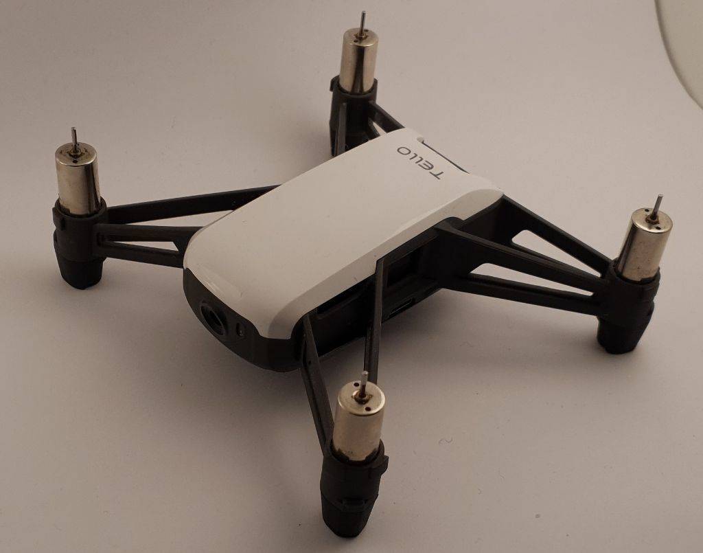 DJI Modellismo RC: DJI Tello Drohne Combo Set – Usato da Biglen venduto da Patronic