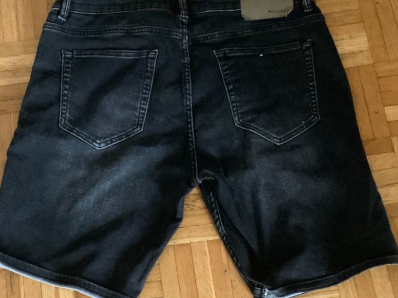 Pull&Bear Jeans: PULL&BEARJeans Shorts Gr.EUR 44. (7) – Usato da Wallisellen venduto da ASZT 2