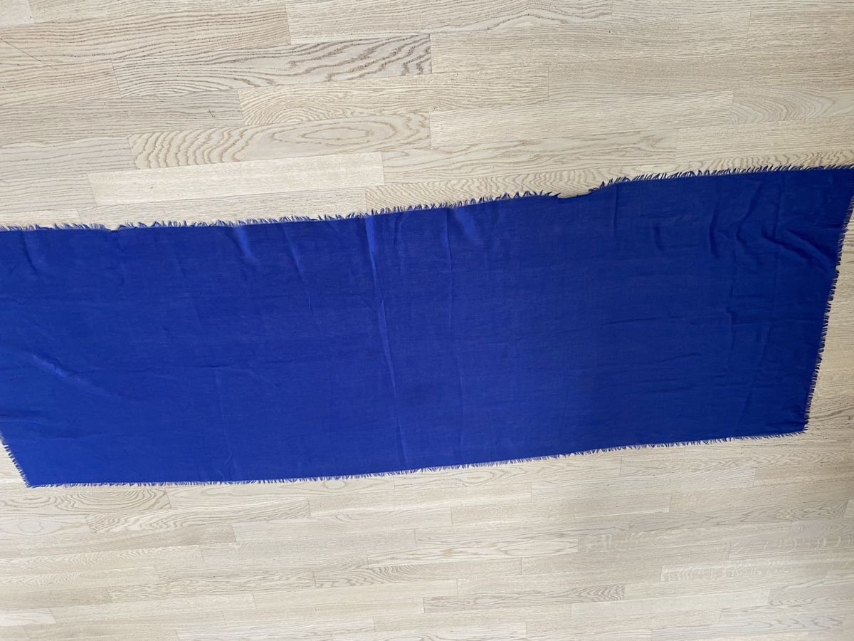 Esprit Foulard & Sciarpe: ESPRIT SCHAL ROYALBLAU FAST NEU! – Nuovo (secondo la descrizione) da Malters venduto da Kuettel1 3
