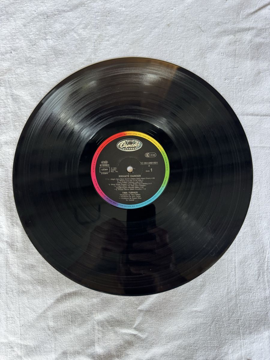 Dischi in vinile: Vinyle Tina Turner "Private Dancer"  – Usato da GRAND - LANCY venduto da petitpain67 2