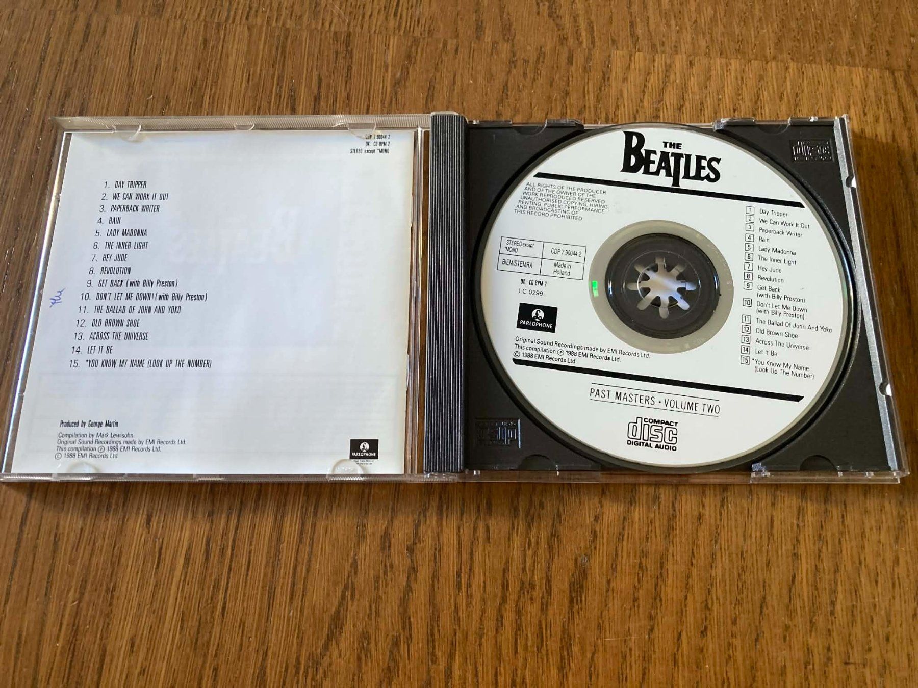 CD: The Beatles - Past Masters Volume Two 2 CD – Usato da Lausanne venduto da sim_bc8q 2