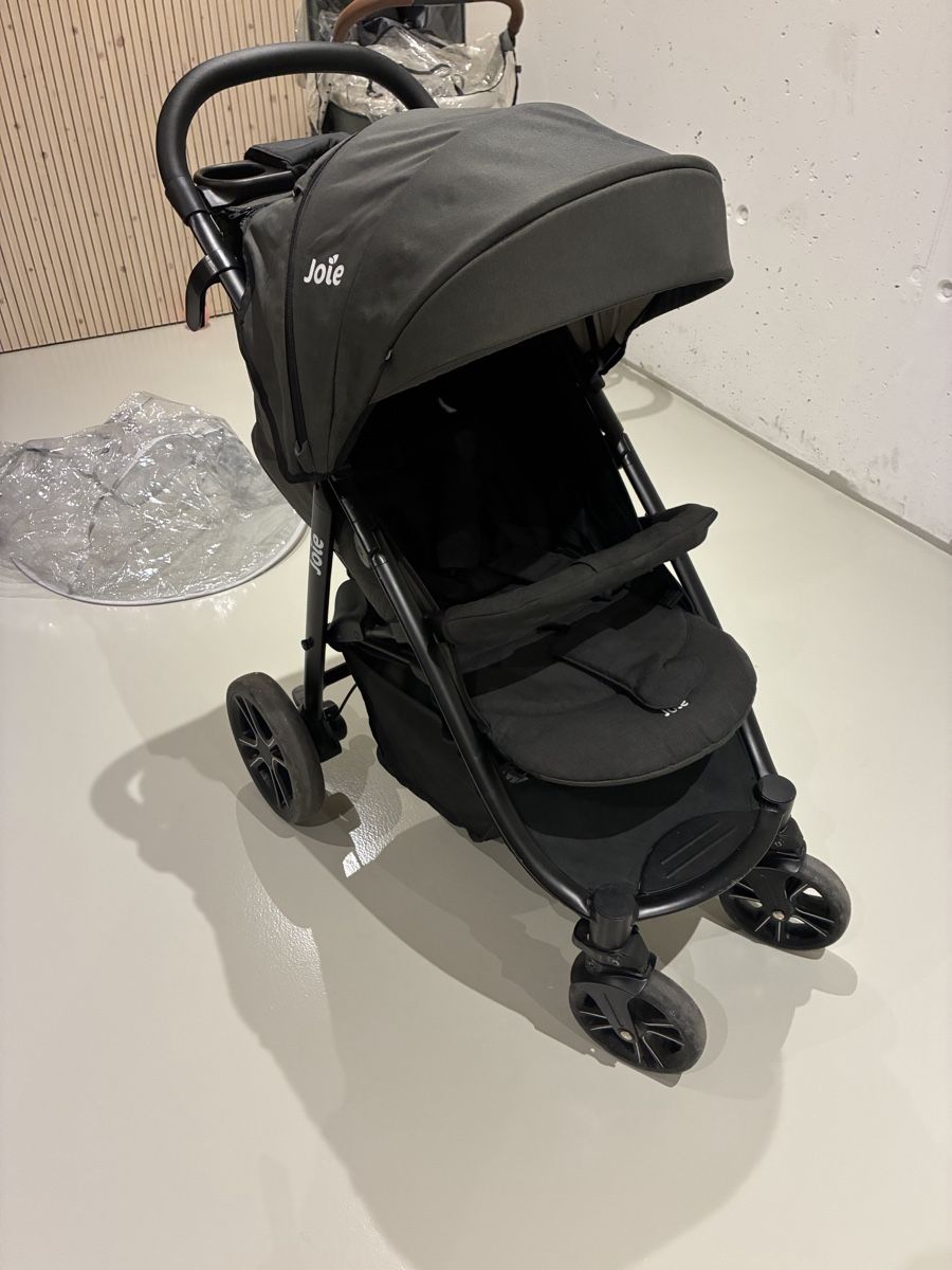 Joie Poussette: Joie Litetrax – D'occasion à Röschenz par nadlae 4