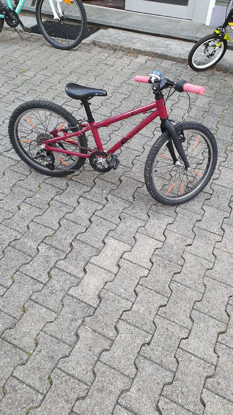 Vélos: Kinderfahrrad. Velo 20 Zoll – D'occasion à Lengnau BE par Yaunel 7