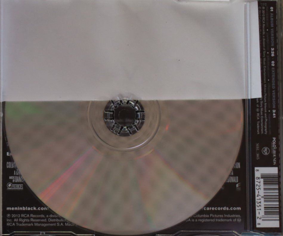 CDs: Fatured in MIB3 -Pitbull Back in Time – Gebraucht aus Luzern von CONTENTI 2