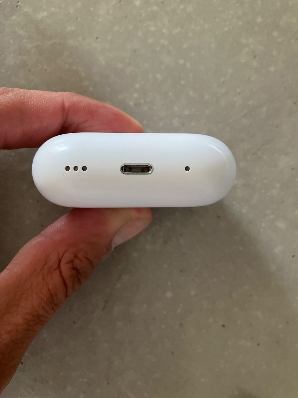 Apple Kopfhörer: APPLE Air Pods Pro 2 – Gebraucht aus Lausanne von mr.v 9