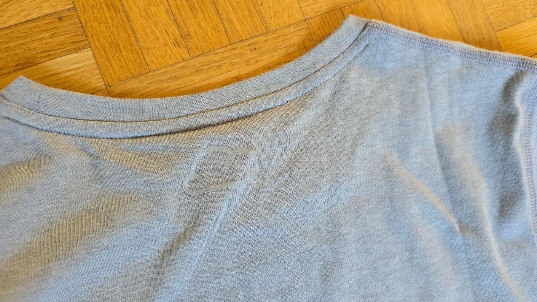 On T-Shirts: On t-shirt L – Gebraucht aus Wallisellen von theblacksheep 2