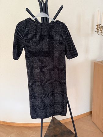Esprit Strickkleid / Kleid Gr. XS–figurfreundlich & gepflegt