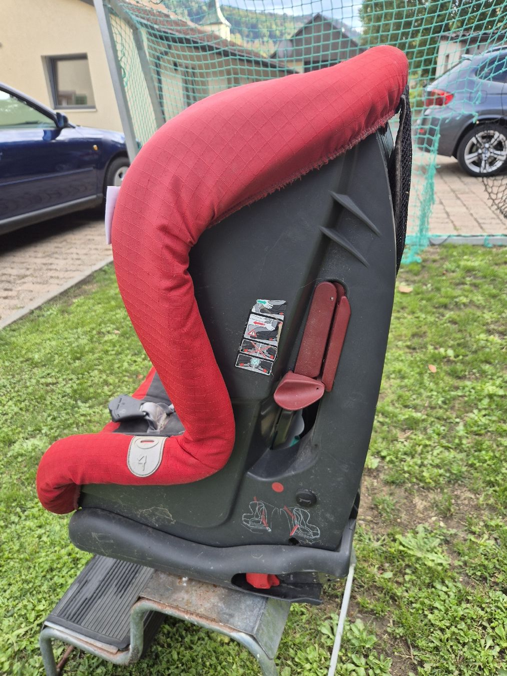 Auto-Kindersitze: kindersitz  – Gebraucht aus Soyhieres von saco77 4