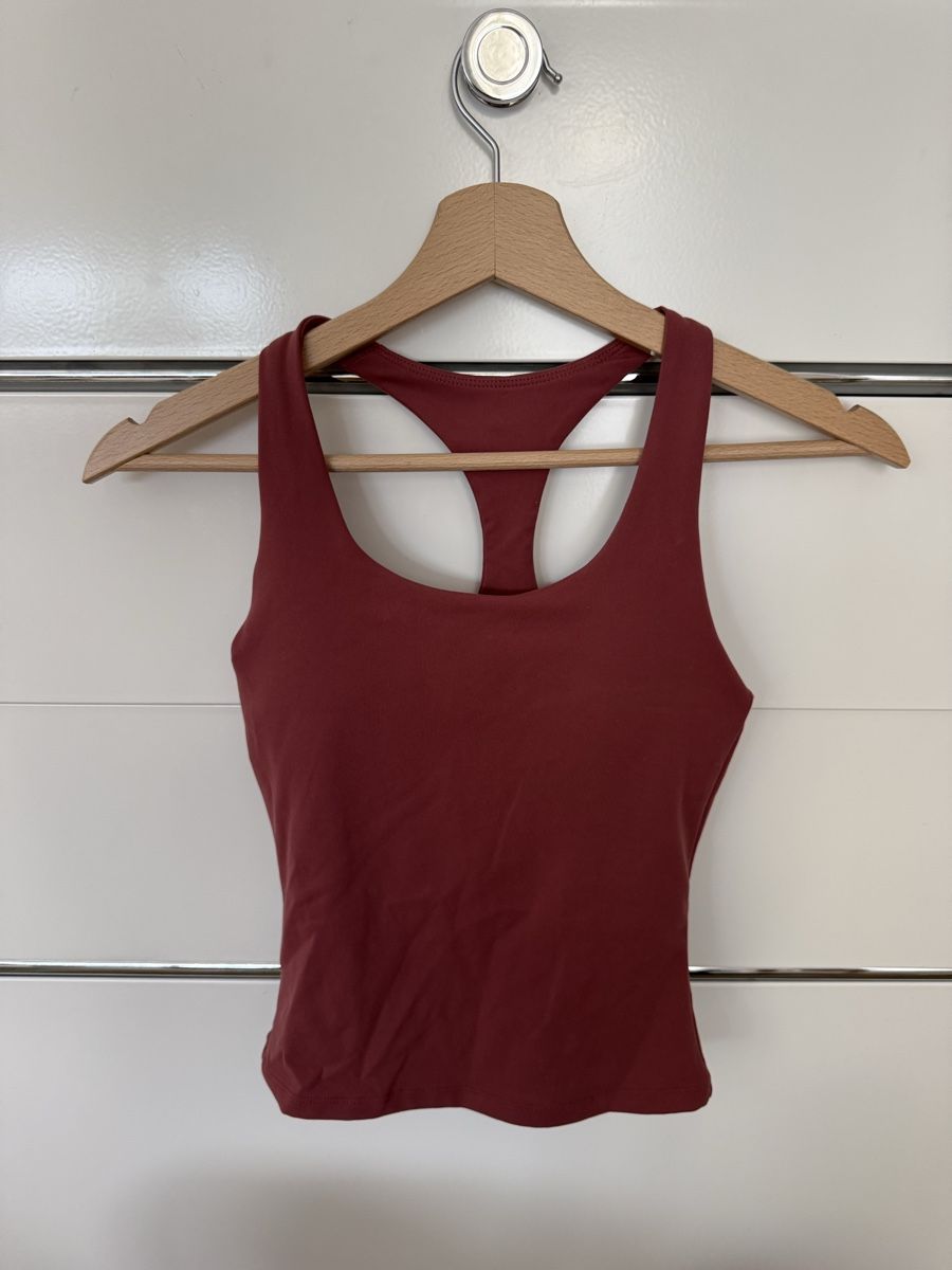 H&M Top: Sport Top – Nuovo (secondo la descrizione) da Zürich venduto da jul_5t9s