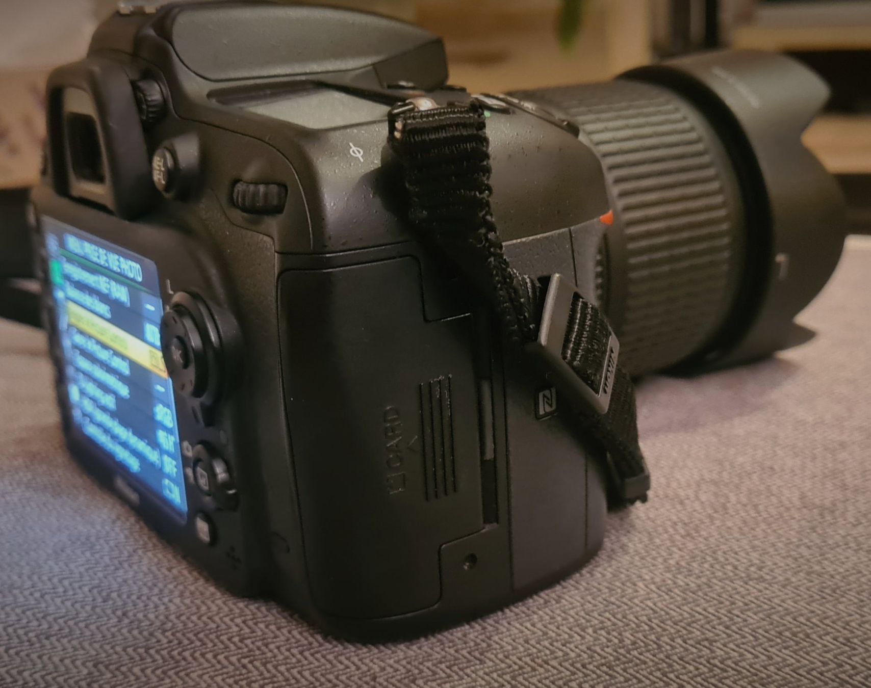 Nikon Fotocamera: Nikon D7200 reflex +objectif nikkor 18-105 comme neuf – Usato da Neuchâtel venduto da gra_msx7 5
