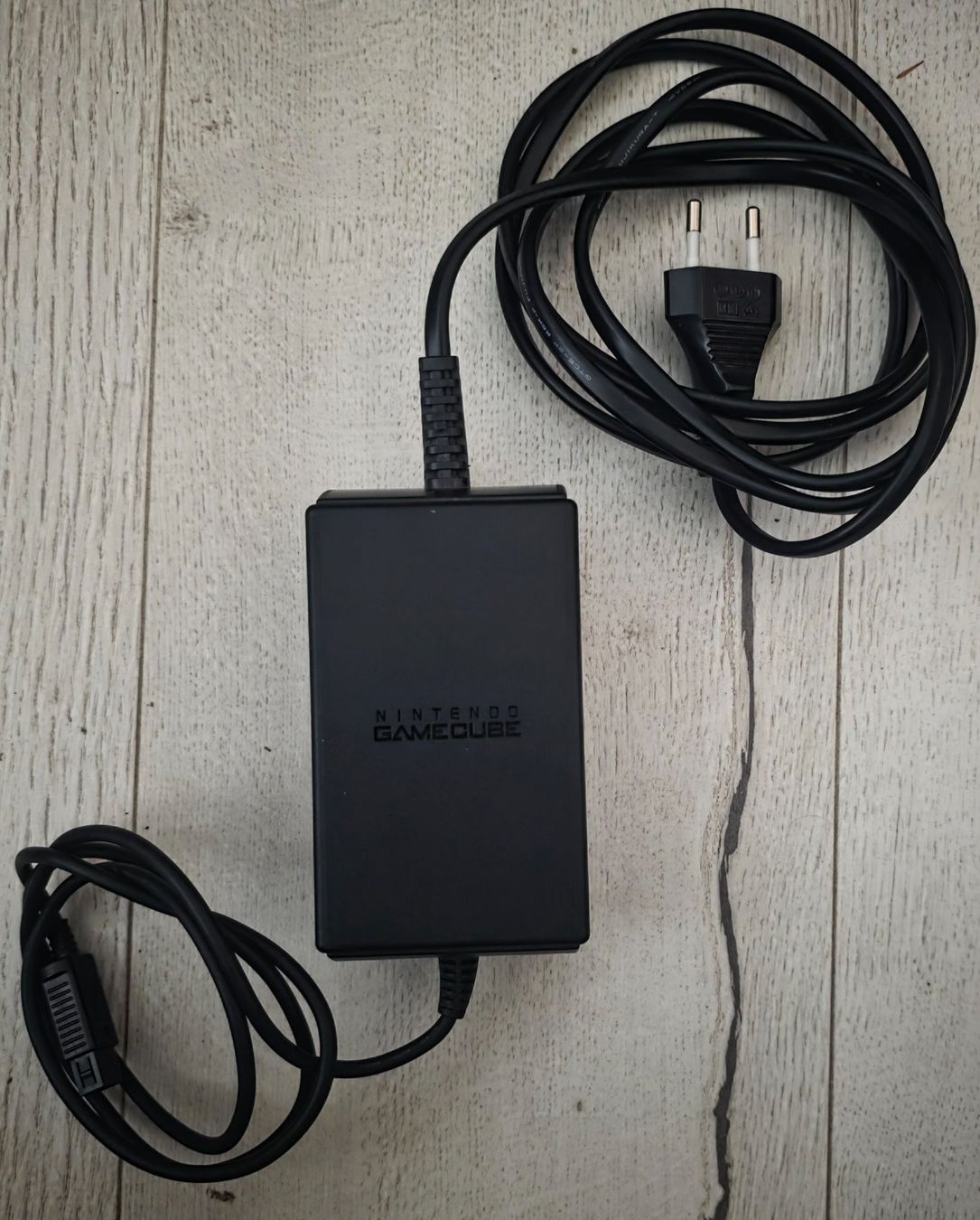 Nintendo Konsolen: Nintendo GameCube - Alimentation Officielle – Gebraucht aus Jouxtens-Mézery von ger_hpd5