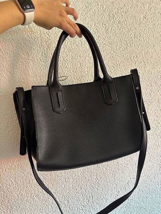 Borse da donna: Handtasche schwarz – Usato da Bern venduto da car_6282 4
