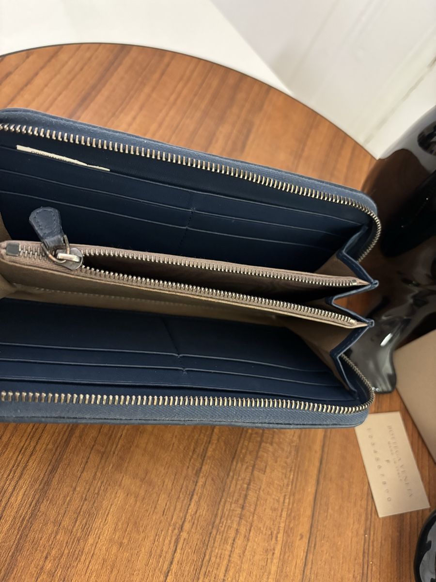 Bottega Veneta Portafogli: NP950frs! Bottega Veneta Wallet Intrecciato Navy Python – Nuovo (secondo la descrizione) da Winterthur venduto da Atelier.W.Maison 5