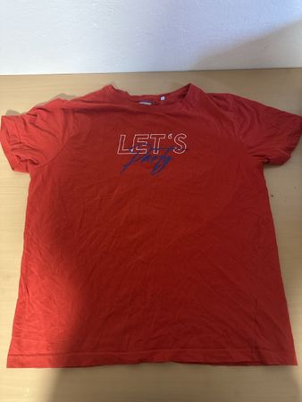 T-shirt rouge Disculpe 