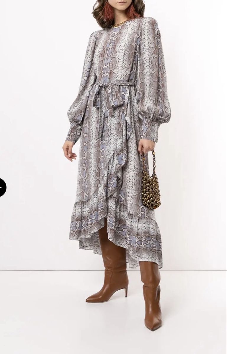 Kleider: Elegant Silk Midi Dress – Gebraucht aus St.Josefen von lop_lh8d
