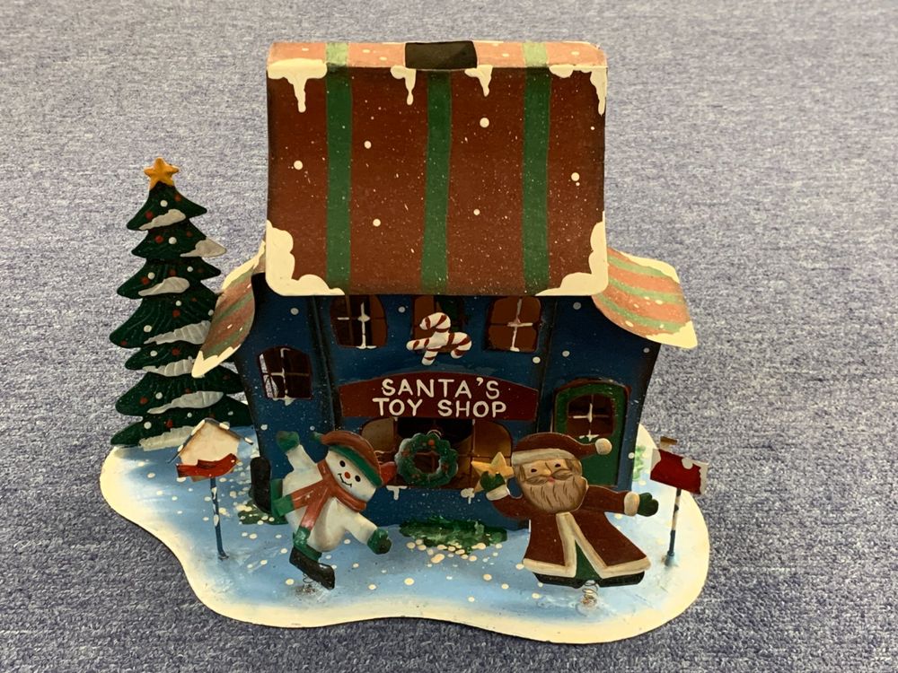 Weihnachtsdeko aus Blech für Teelicht "Santa's Toy Shop" Kaufen auf