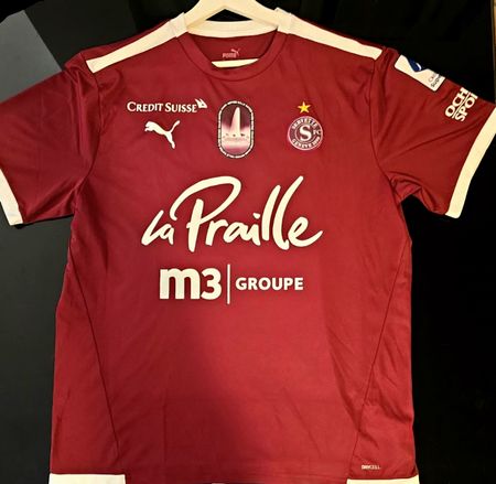 Maillot Servette FC Kyei #25, porté et signé, rare!