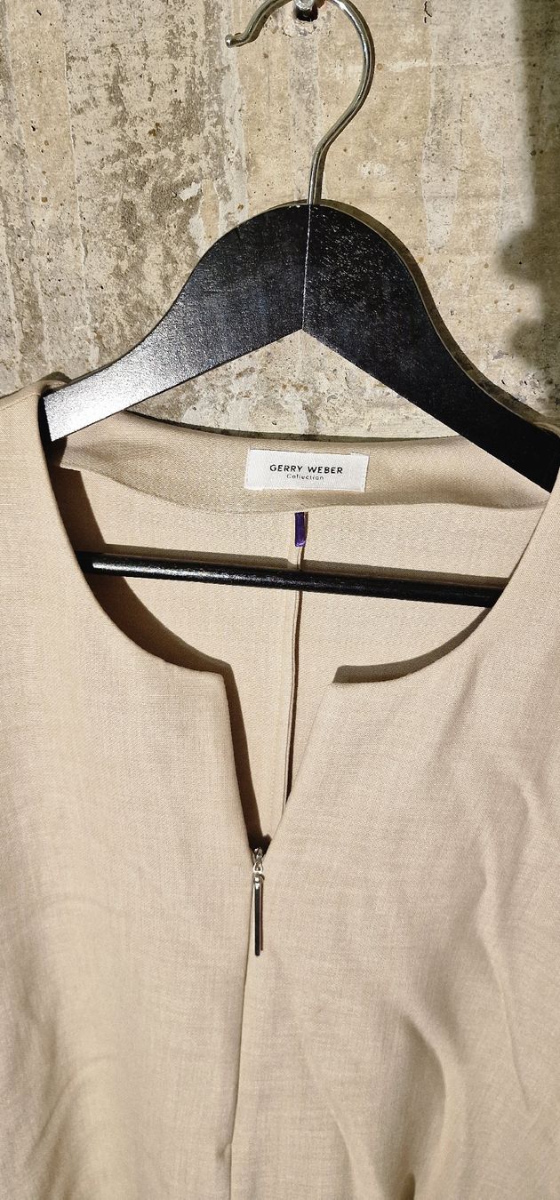Gerry Weber Camicette: Gerry Weber Bluse, beige Leinenoptik, Grösse 38, Sommer – Usato da Affeltrangen venduto da Szafaoli 2