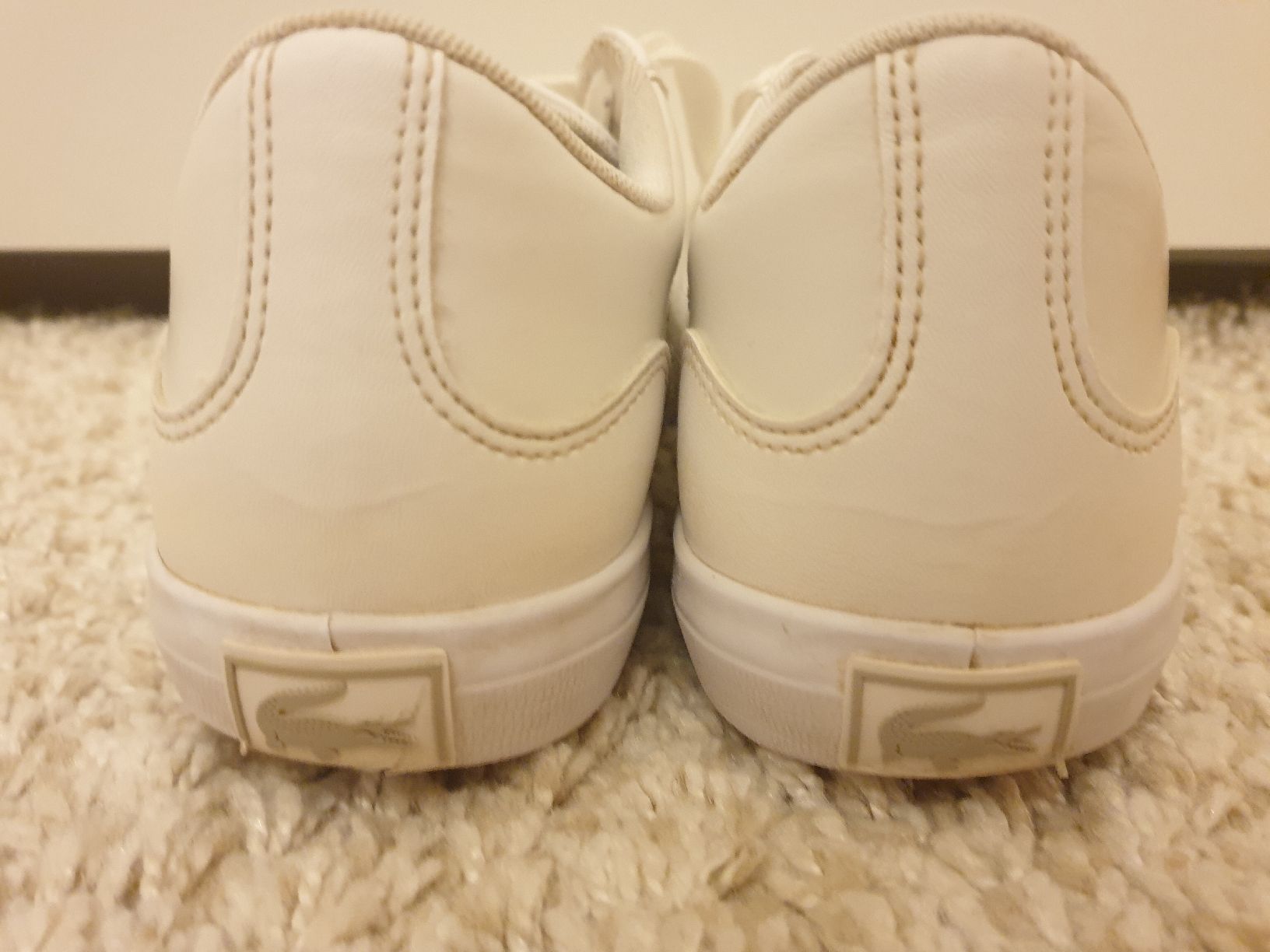 Lacoste Scarpe da donna: Baskets Lacoste, 37, blanches, très bon état – Usato da Neuchâtel venduto da Verenas12 2