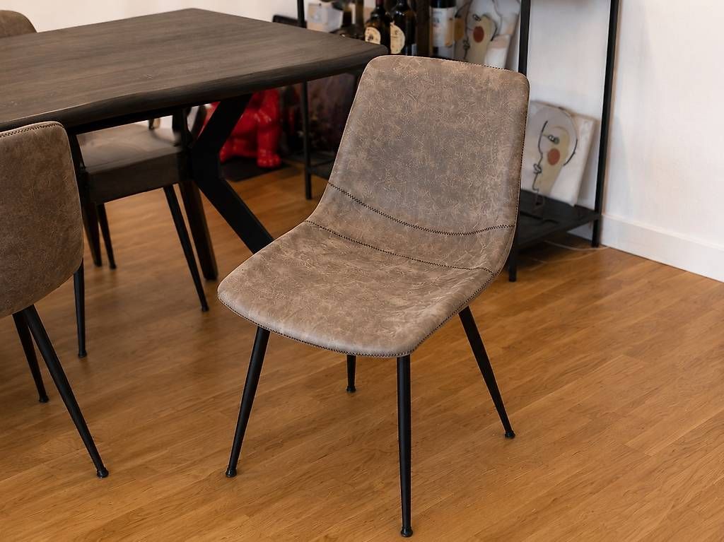Sedie: 4 chaises modernes style industriel / vintage – Usato da Lausanne venduto da lio_qt7d