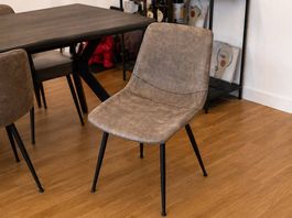 4 chaises modernes style industriel / vintage