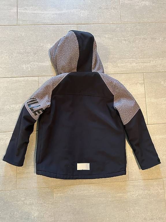 Giacche & Cappotti: Softshelljacke Northville, Gr. 140 – Usato da Thalheim an der Thur venduto da Iselisberger 1