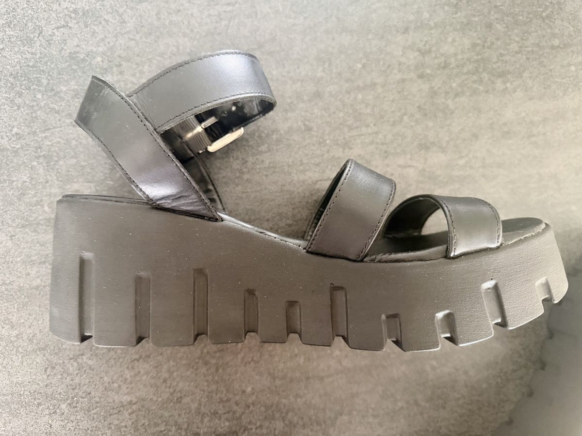 Tamaris Chaussures femmes: Tamaris Sandalen, schwarz, Gr. 40 – Neuf (Voir description) à Liestal par userin1000 4