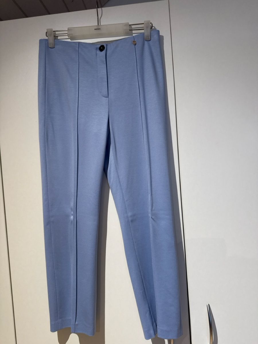 Marc Cain Pantaloni: Marc Cain - lässige Jerseyhose – Nuovo (secondo la descrizione) da Geuensee venduto da Gagisi