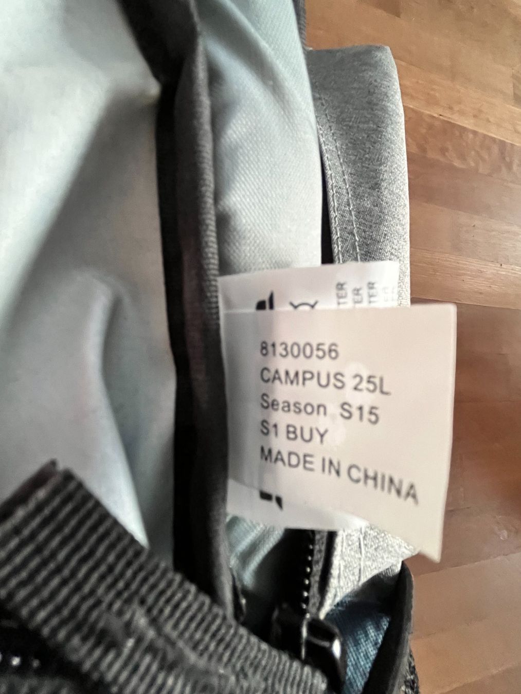 Dakine Zaini: Dakine Rucksack mit Laptopfach – Usato da Schöftland venduto da Maha68 7