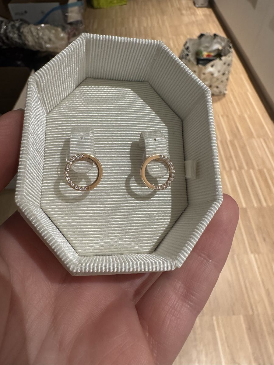 Swarovski Boucles d'oreille: Swarovski Rose Gold Stud Earrings – Neuf (Voir description) à Thalwil par amy_pjw