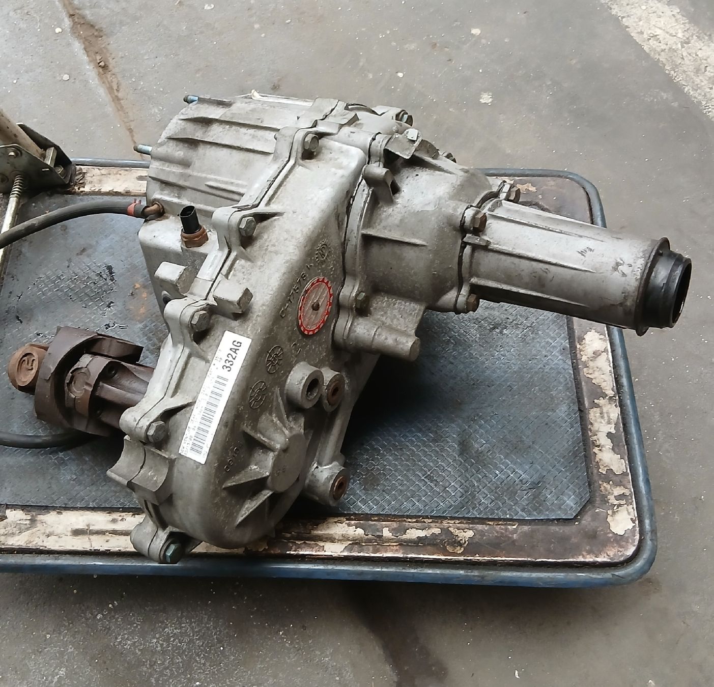 Dodge Alle Autoersatzteile: Boîte de transfert Dodge Durango 1998-2003 5.9 – Gebraucht aus la heutte von Auto-stock 1