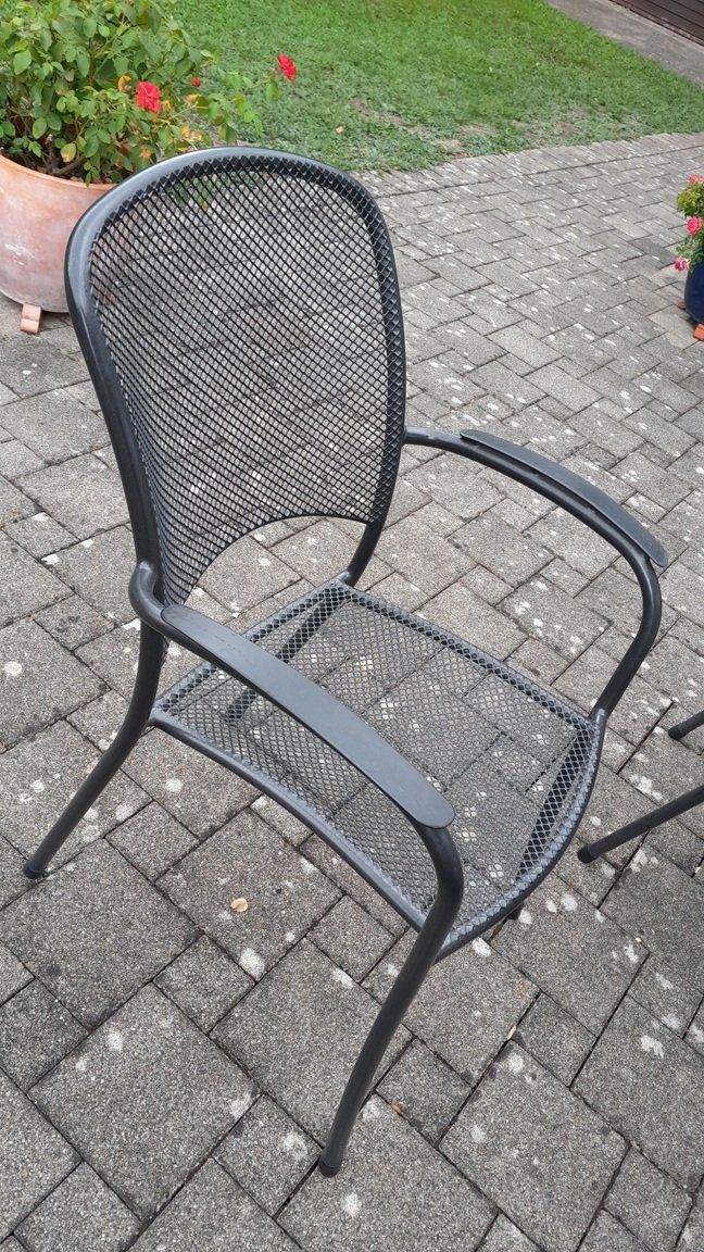 Set di tavolo e panche: Gartentisch, metall, 4 Stühle – Usato da Böckten venduto da Glevum 2