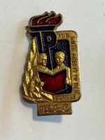 1 Anstecknadel DDR JP für gute Arbeit in der Schule 1986