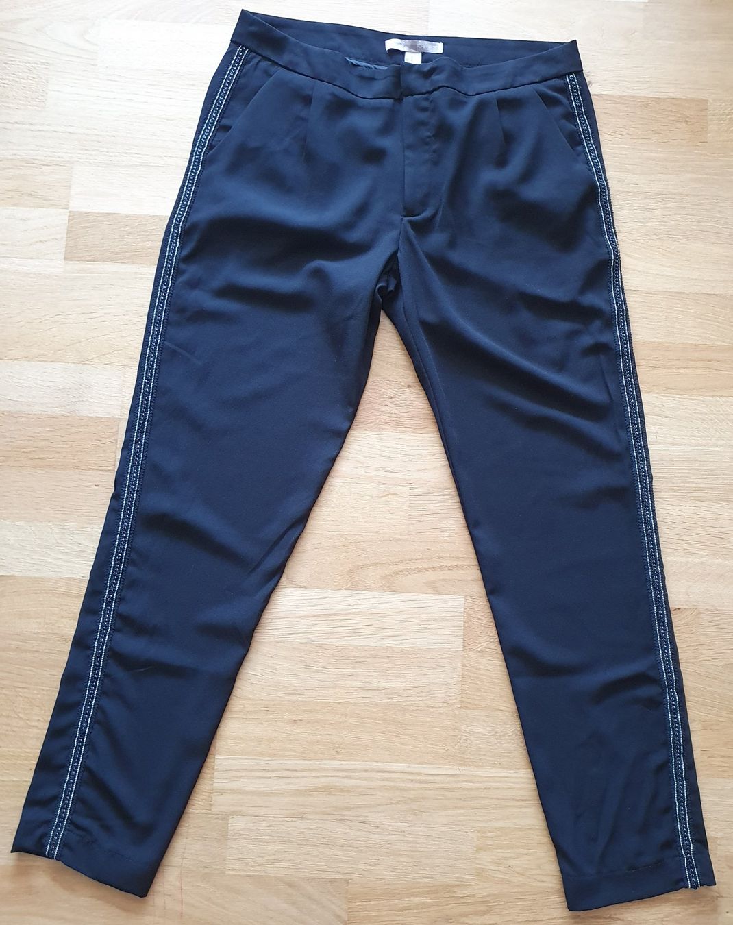 Hosen: Pantalon noir élégant -  Forever21 - Taille M – Gebraucht aus Court von Jovi2