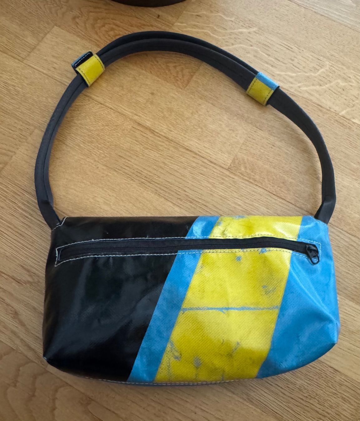 Freitag Sacs femmes: FREITAG-Tasche Modell LAURA – D'occasion à Bern par Mimmo00 6