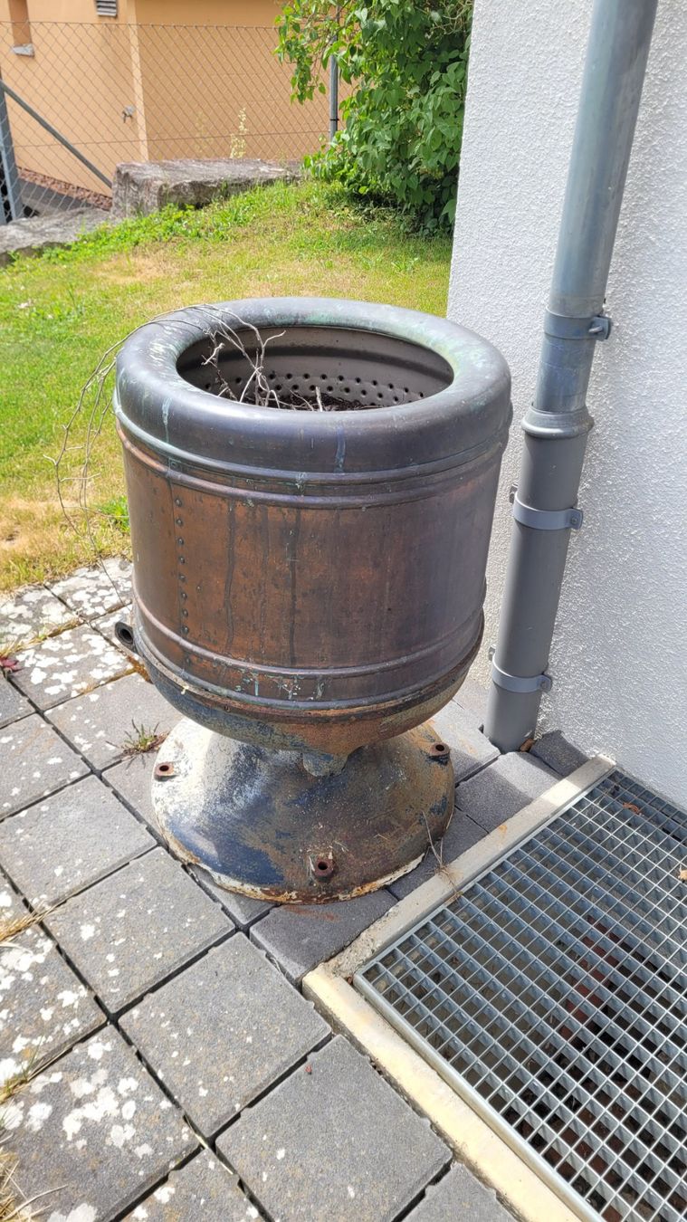 Vasi per fiori: Alte Wäschetrommel als Blumengefäss – Usato da Sulz AG venduto da Sennli1