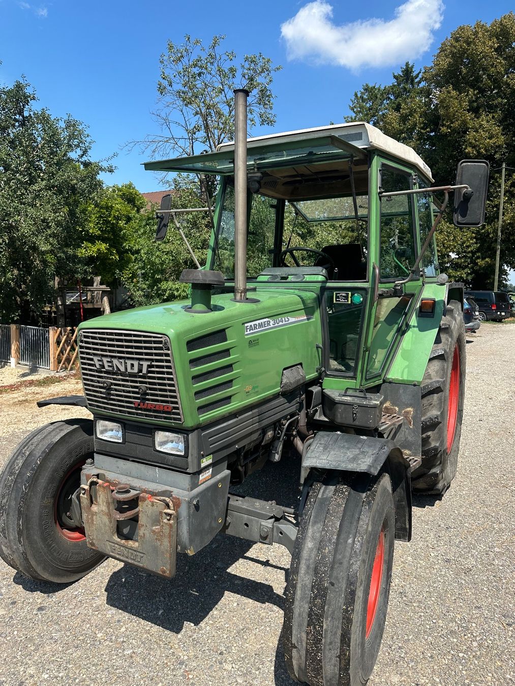 Fendt Tracteurs: Fendt Farmer 304 LS – D'occasion à Treiten par rom_rvf7