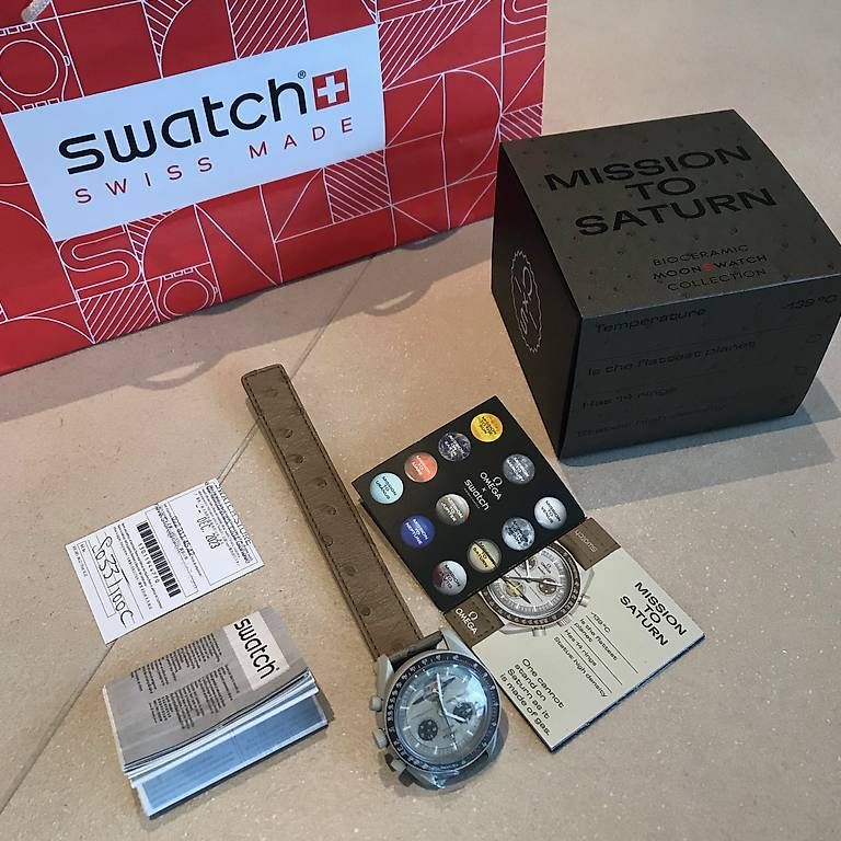 Swatch Orologi: Swatch Omega Moonswatch SO33T100C – Nuovo e nell'imballaggio originale da Bellevue venduto da belakali