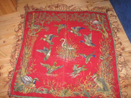 Feines,  leichtes ,Foulard, Schal.Tuch 90x90, mit Fransen