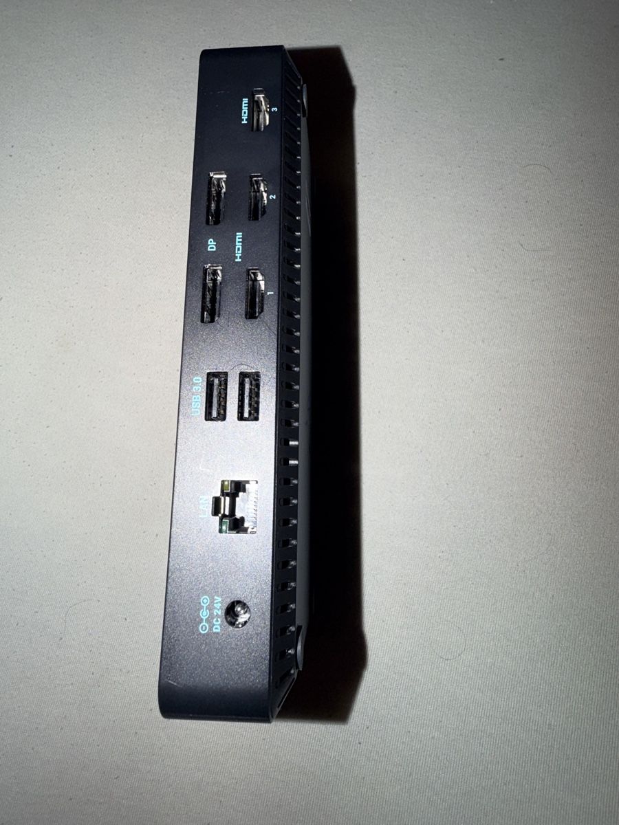 Docking station: CalDigit Thunderbolt 3 Triple Docking Station - Great! – Usato da Neuchâtel venduto da sui_jcg9