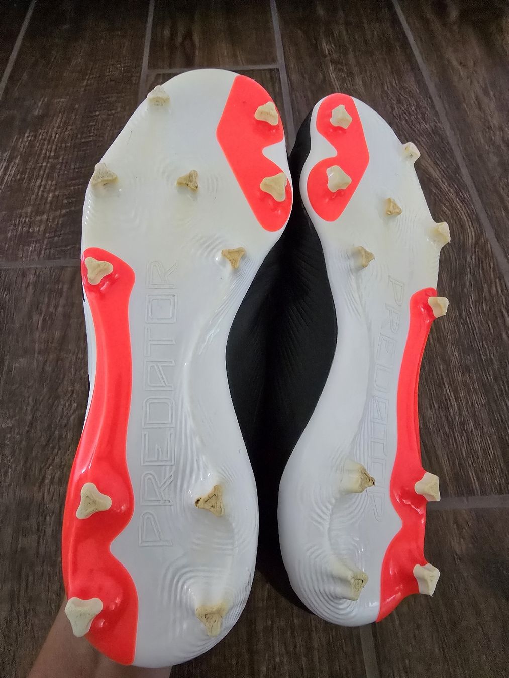 Adidas Scarpe per ragazzi: Fussballschuhe Gr. 35.5 – Usato da Wynau venduto da mar_5v8x 2