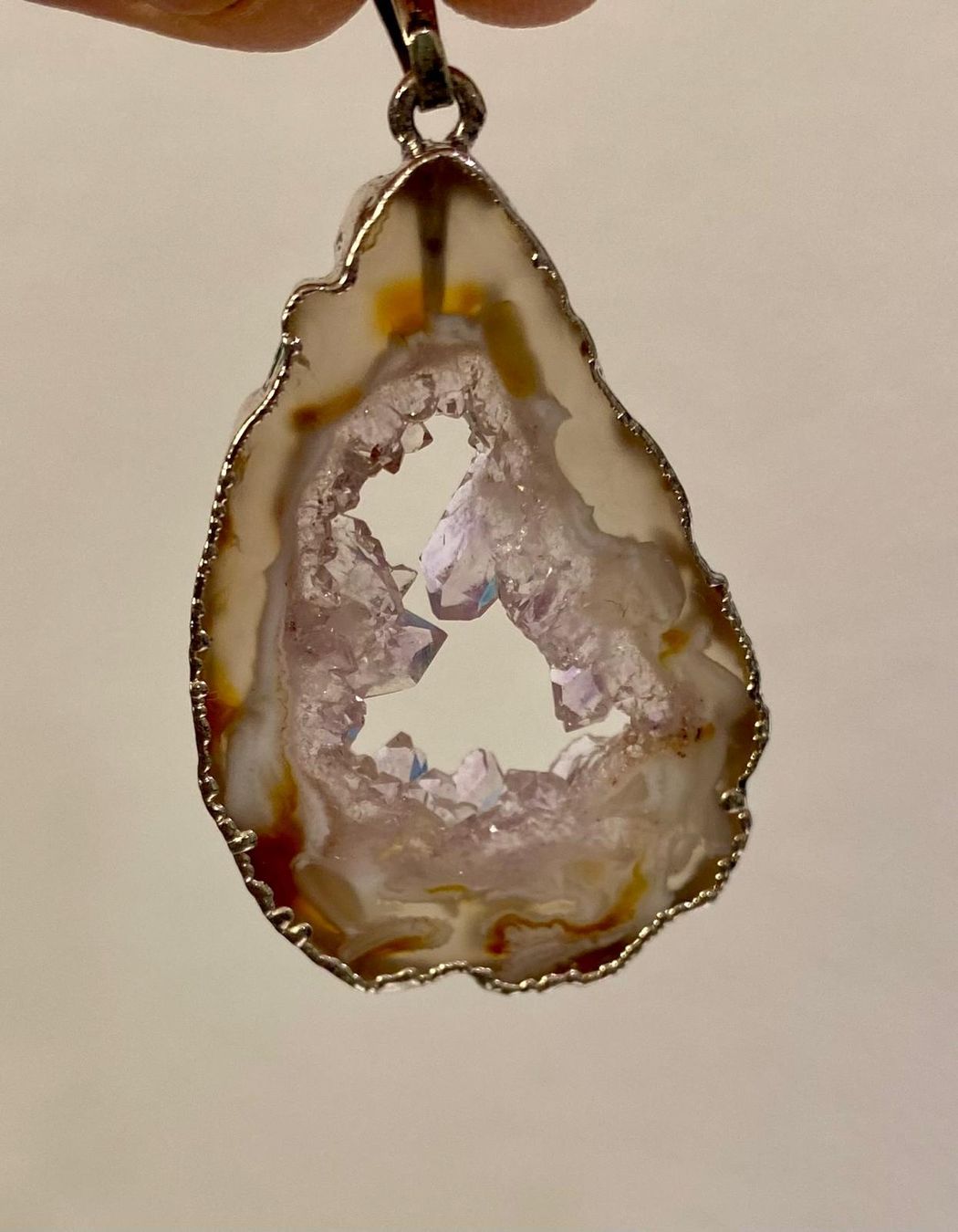 Ciondoli: Achat-Geode Druse Anhänger – Usato da Krauchthal venduto da SamsPuce