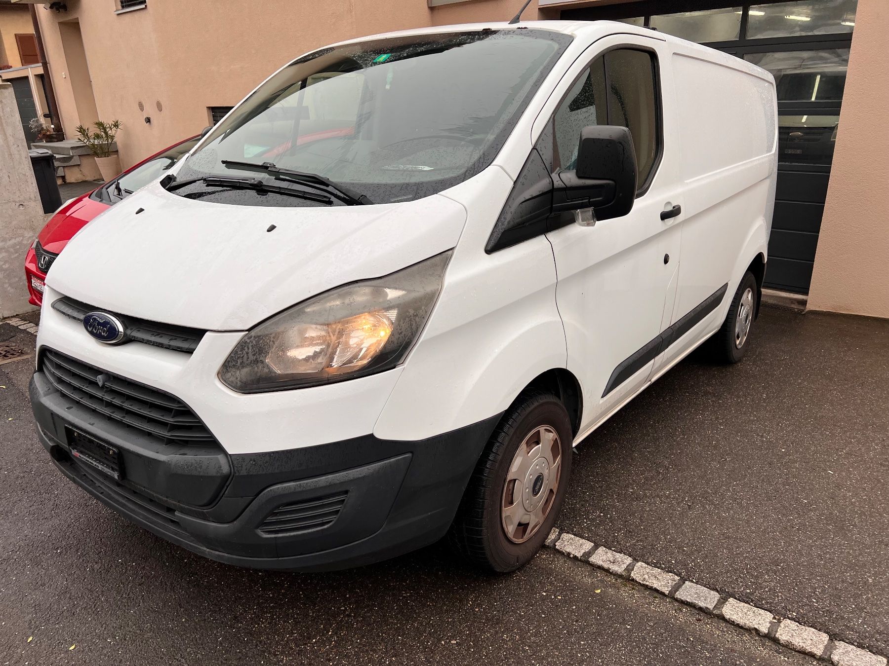 Ford Veicoli commerciali: Ford Transit Custom – Usato da Yverdon-les-Bains venduto da feciz01 1