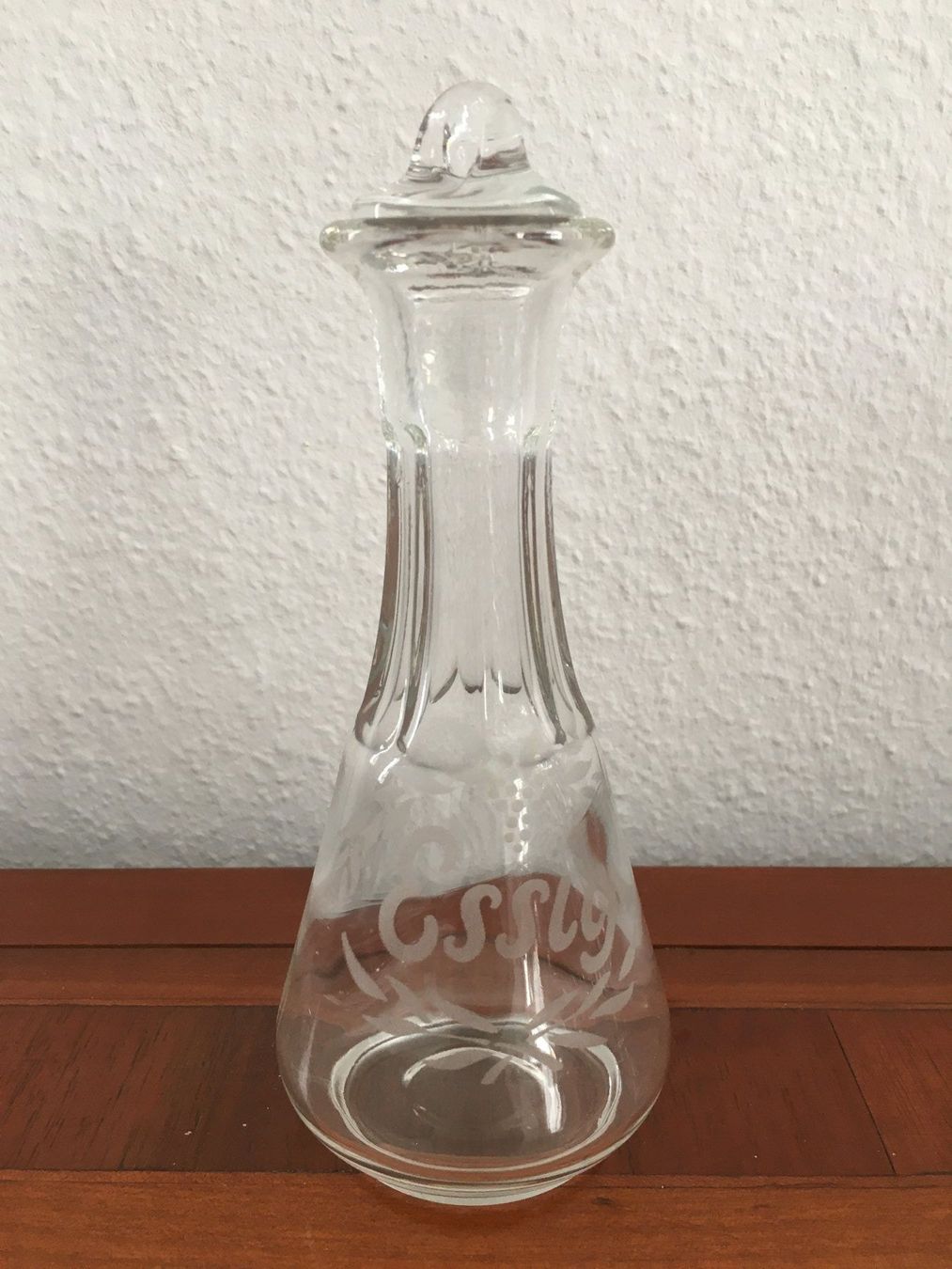 Gläser: Antiker Glasbehälter für Essig – Gebraucht aus Basel von Lancer4