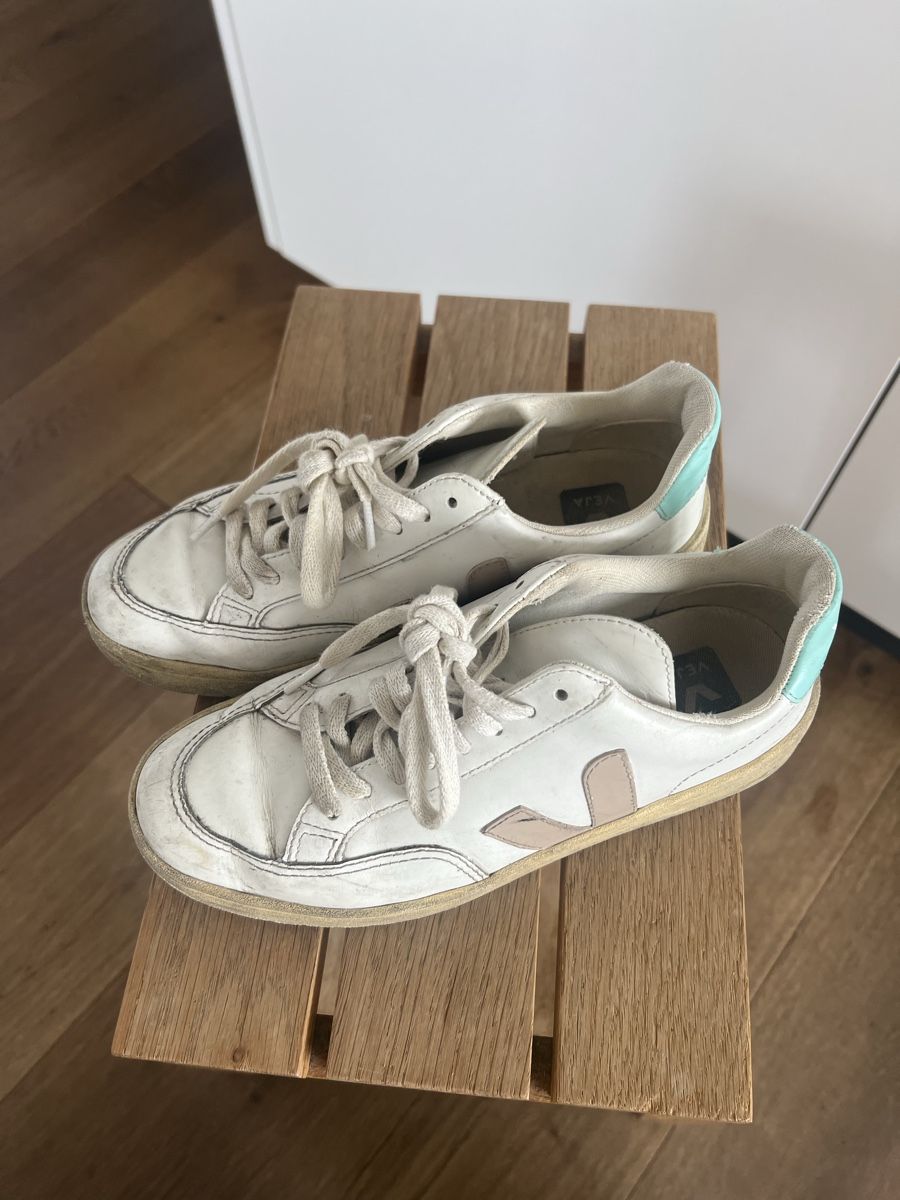 Veja Scarpe da donna: Veja Damen Sneaker Grösse 37 – Usato da Zollikon venduto da olivia_0304 2