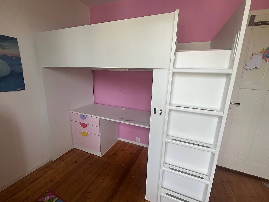Ikea Betten: Smastad Hochbett von IKEA – Gebraucht aus Solothurn von seggy21