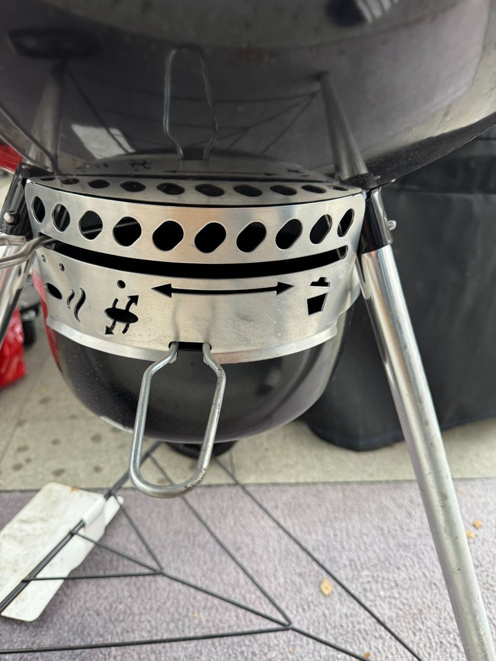 Weber Griglie: Weber Holzkohlen grill – Nuovo (secondo la descrizione) da Langnau.i.E venduto da abs 2