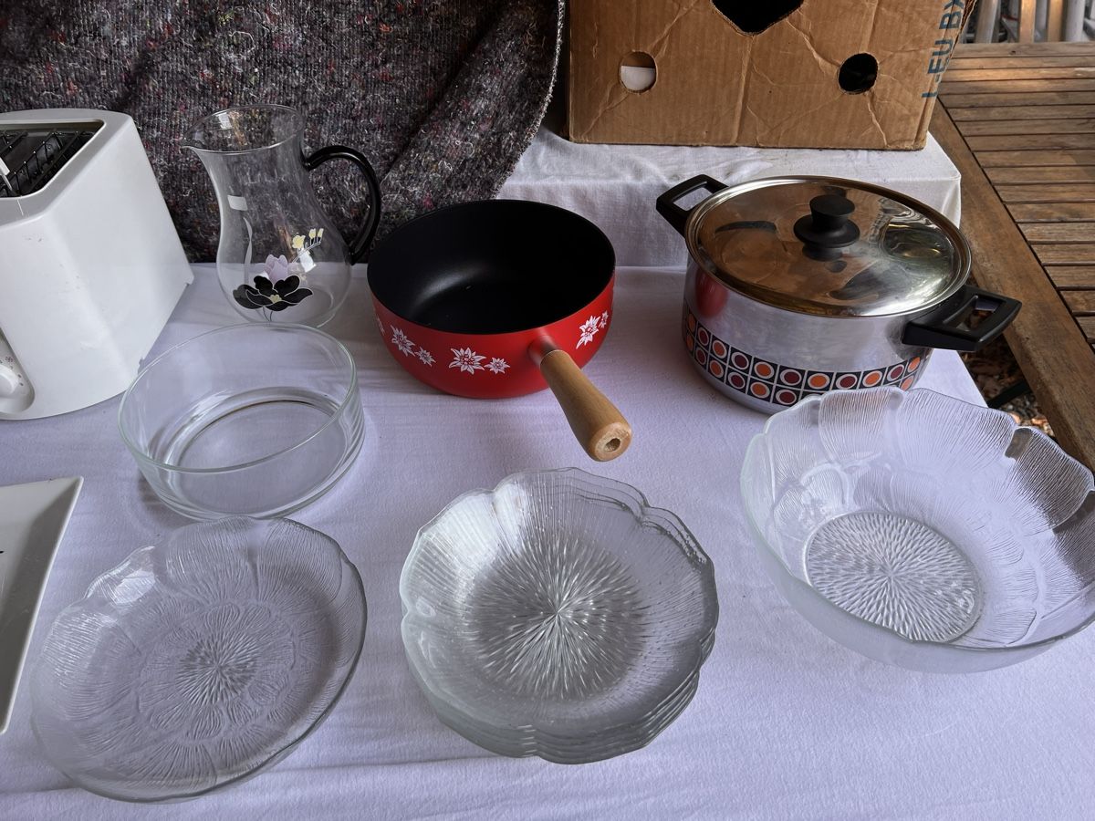 Komplettküchen: Verschiedene Küchenartikel (41) – Gebraucht aus Glattfelden von maa_qcj8 4